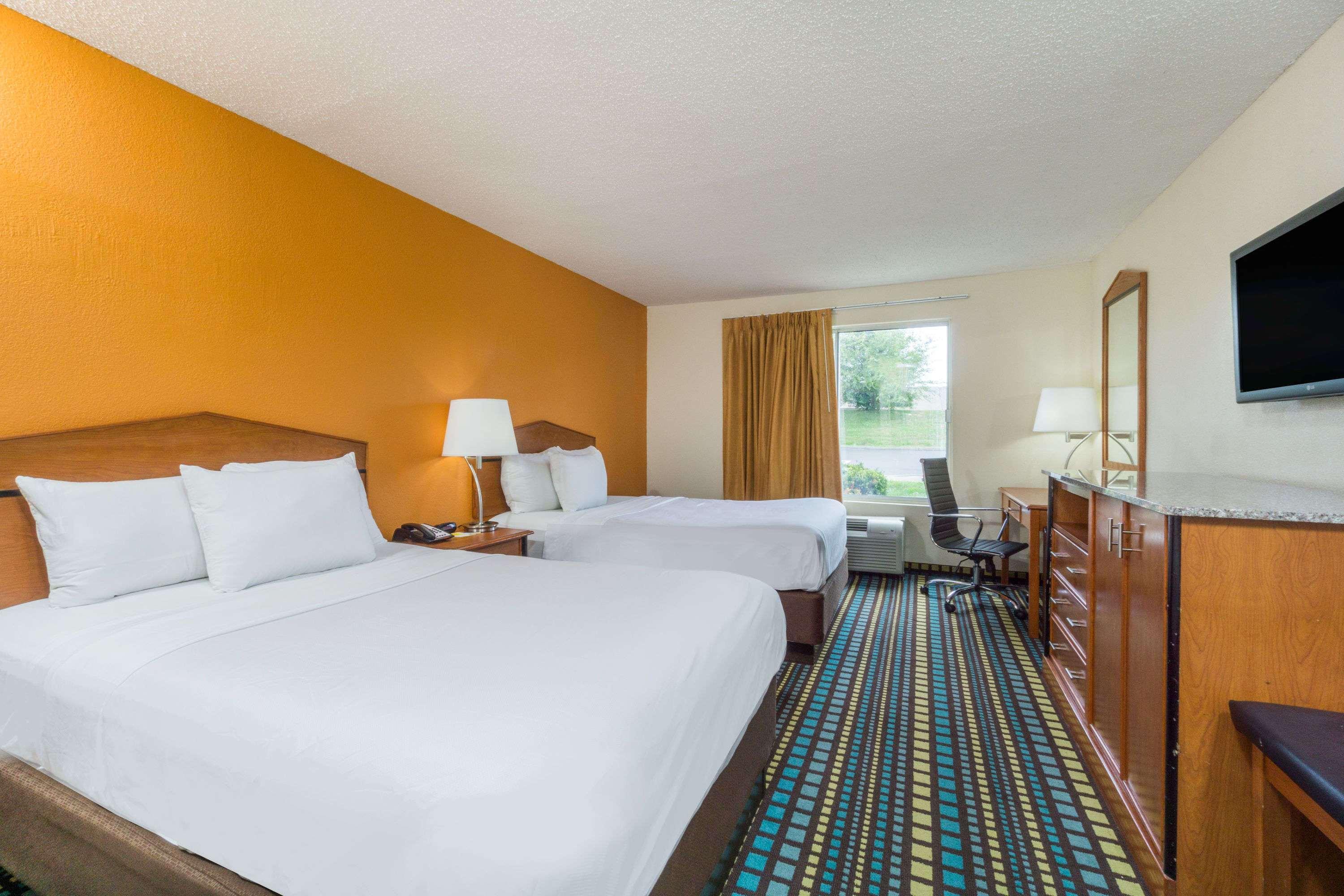 Days Inn By Wyndham Florence Cincinnati Area Exterior foto